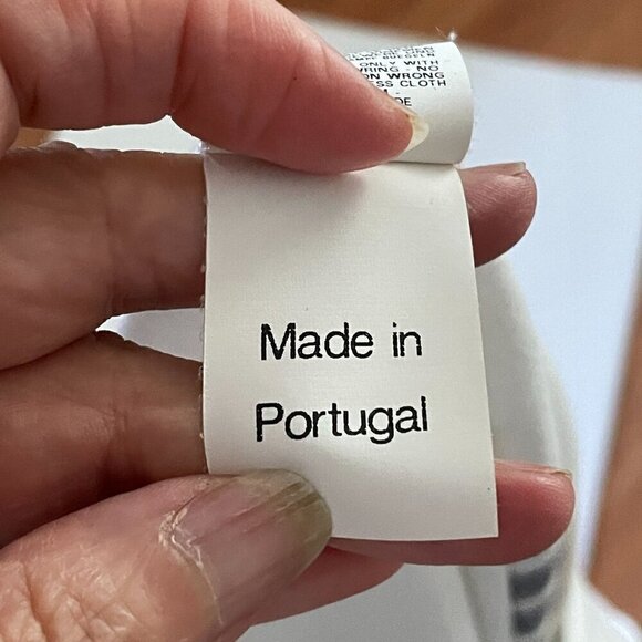 Moschino This is Not a Toy Graphic Bunny Short Sleeve Crew Pullover Cotton Tee M - Picture 10 of 10